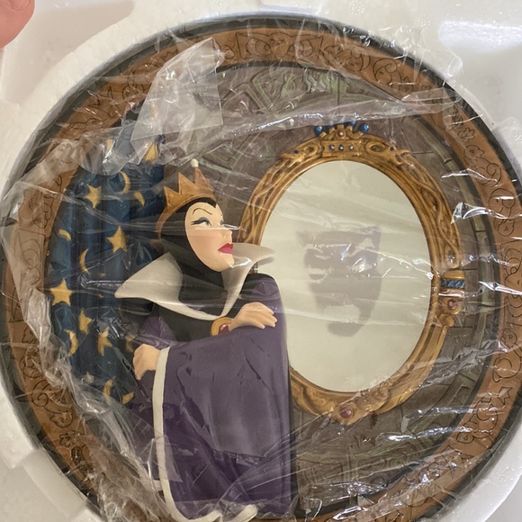 The Disney Store Other Disneys Snow White And The Seven Dwarfs